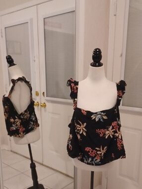 4/$40 Torrid Black Floral Ruffle-Strap Camisole Top - Size 4 (US22)